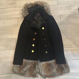 2b Bebe size small coat
